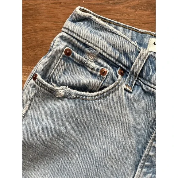 Abercrombie & Fitch Curve Love 90's Straight Ultra High Rise Jeans Women's Sz 2 - Picture 6 of 9